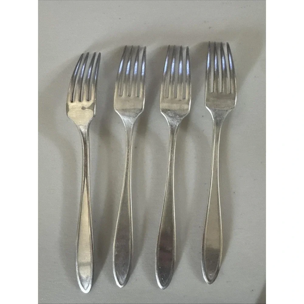 Oneida‎ Community Silverplate ADAM Lot 4 Dinner Forks 7 3/4